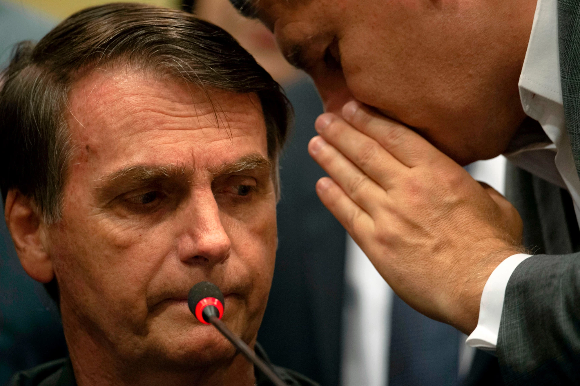 Bolsonaro numa sinuca de bico