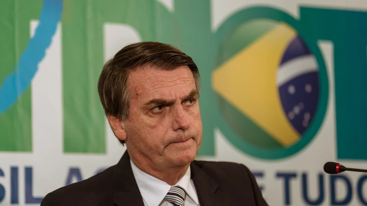 Bolsonaro: patrões podem pagar menos às mulheres porque elas