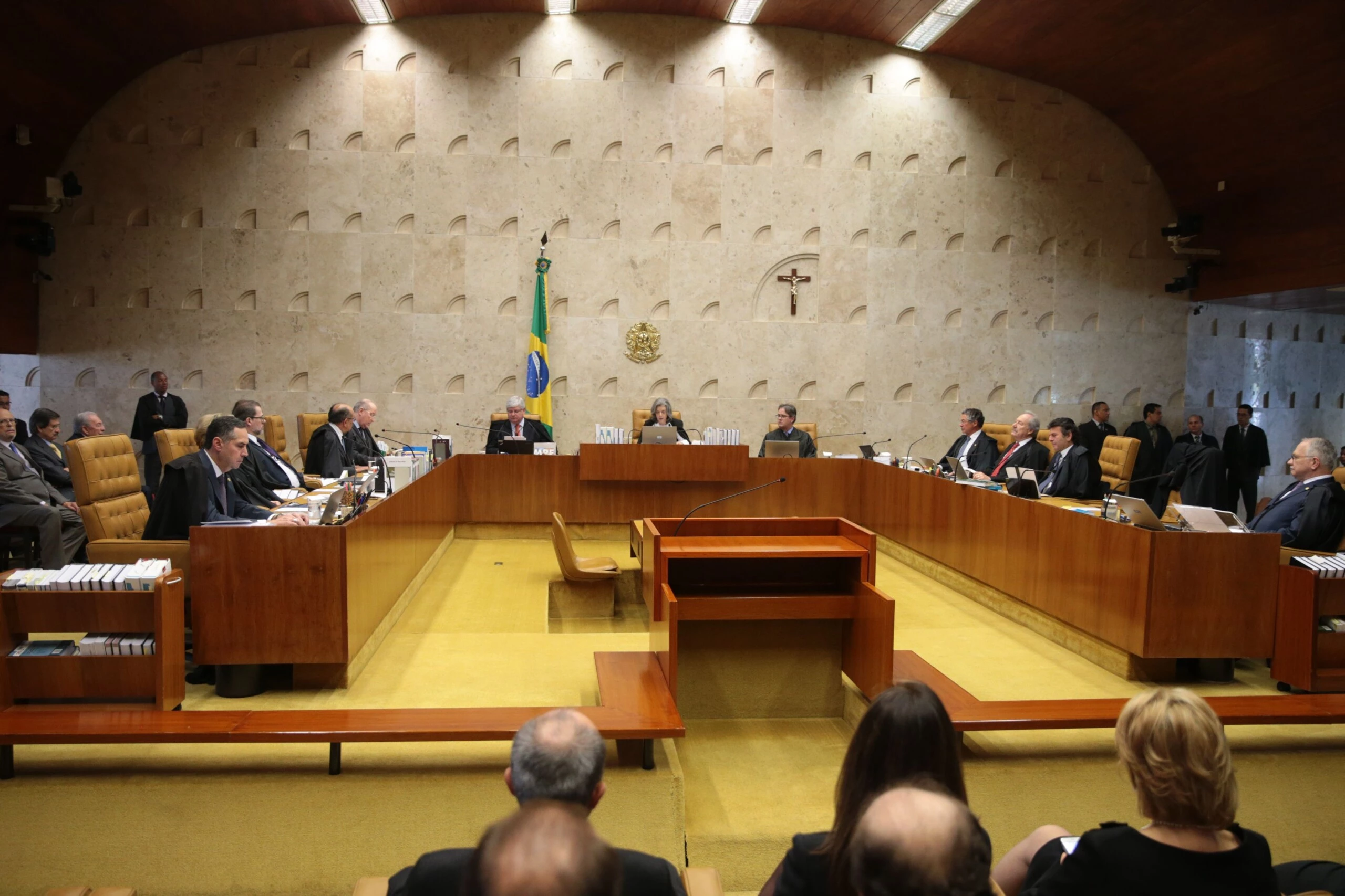 Brasília - Sessão plenária do STF de abertura do Ano Judiciário de 2017 e homenagem ao ministro Teori Zavascki (José Cruz/Agência Brasil)