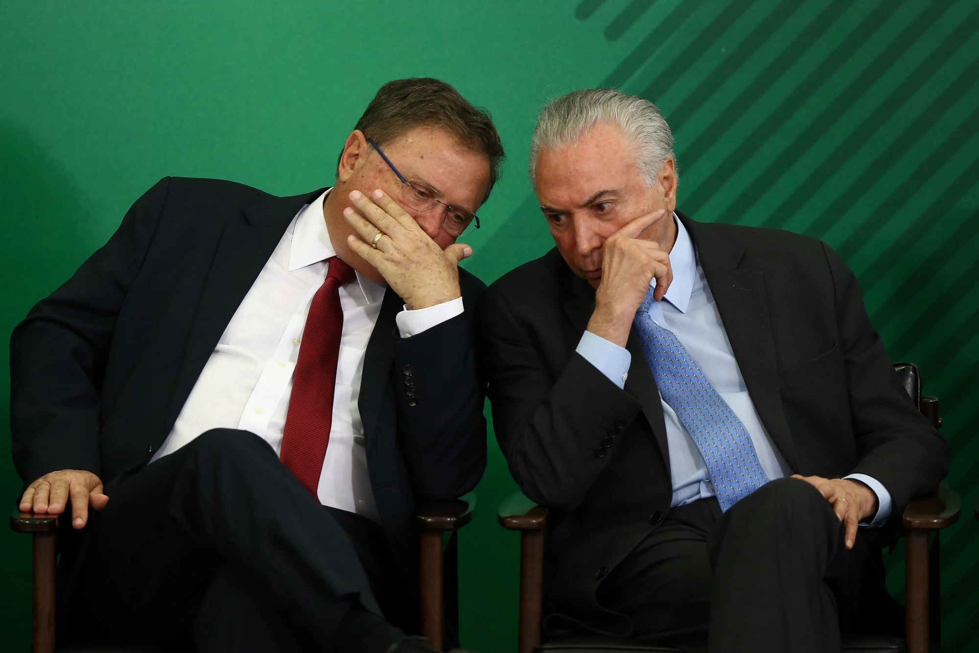 BRASÍLIA, DF, 10-10-2018: MICHEL-TEMER - O presidente Michel Temer, acompanhado dos ministros Eliseu Padilha (Casa Civil) e Blairo Maggi (Agricultura), participa da solenidade de posse do novo presidente da Embrapa, Sebastião Barbosa, no Palácio do Planalto. (Foto: Pedro Ladeira/Folhapress)