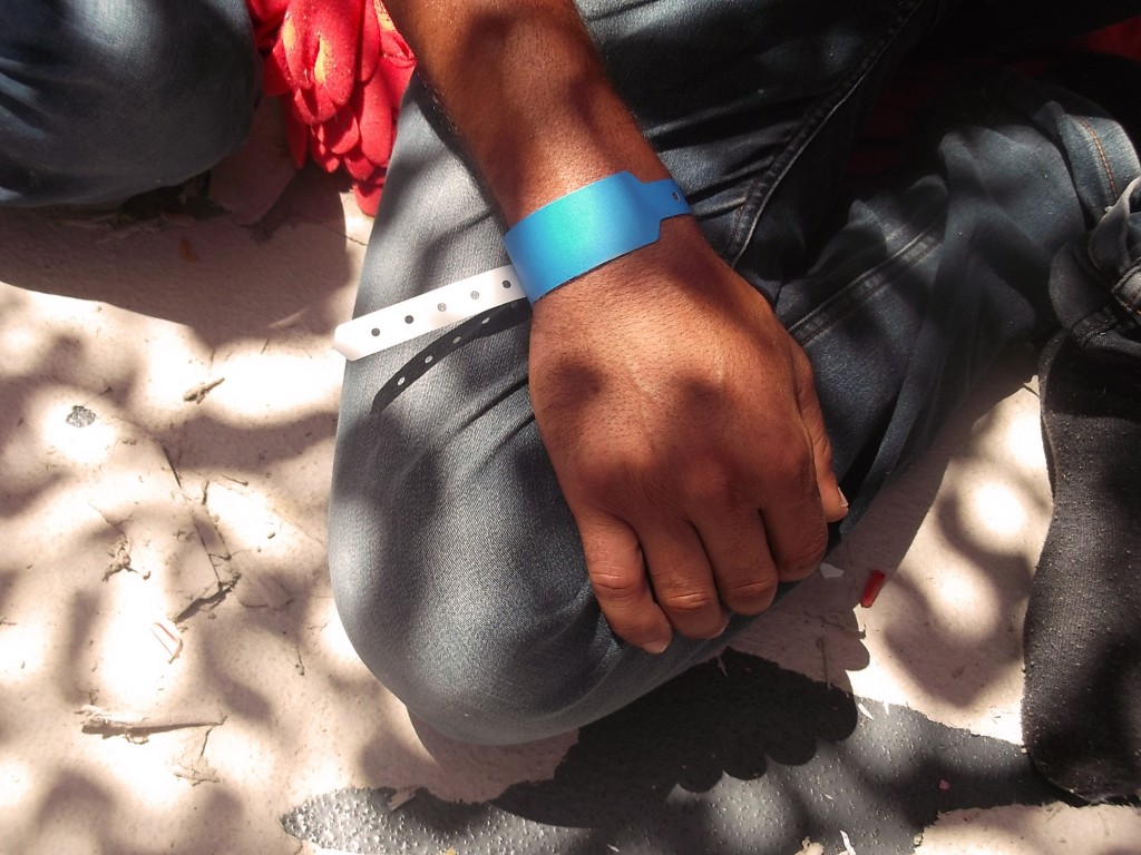 zach-campbell-italy-immigration-refugees-migrants-police-07-1505501176